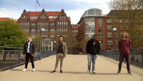 Test bei Brebau © NDR /ARD Foto: Screenshot