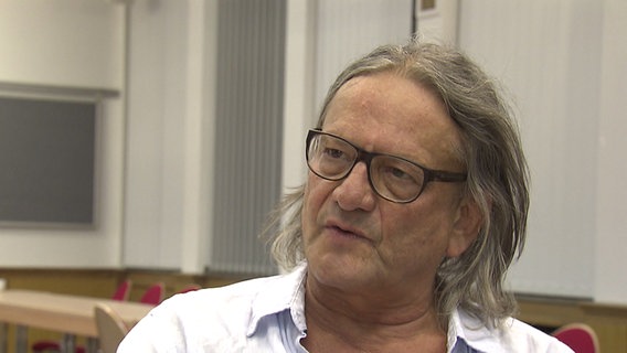 Walter van Rossum ist Journalist und Autor medienkritischer Publikationen. © NDR/RD 