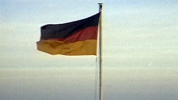 Deutsche Flagge © Screenshot 