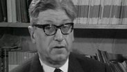 Prof. Eschenburg © Screenshot 