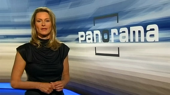Anja Reschke im Panroama-Studio  