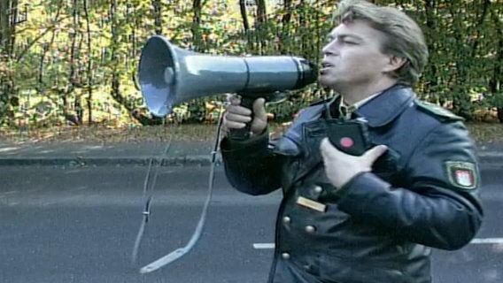 Polizei warnt Anwohner © Screenshot 