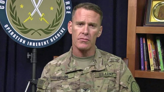 Ryan Dillon, der Sprecher der US-Armee im Nahen Osten Ryan Dillon, der Sprecher der US-Armee im Nahen Osten © NDR Foto: Screenshot