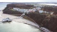 Größerer Abbruch an der Steilküste bei Sellin auf Rügen © NDR Foto: Screenshot