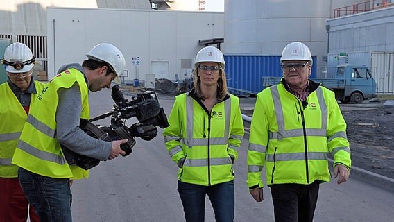Dreharbeiten im Kohlekraftwerk Lünen bei Dortmund. © NDR Foto: Günther Goldstein