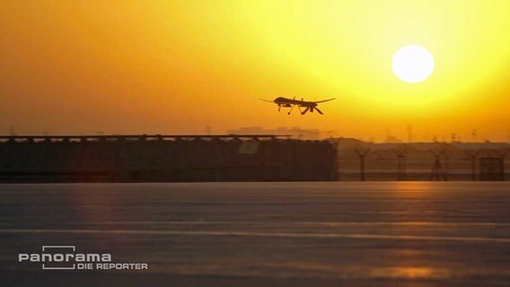 Eine startende Drohne in Afghanistan. © NDR 