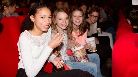 Emma Roth, Emilia Flint,  Marleen Quentin und Ruben Storck © NDR Foto: Claudia Timmann