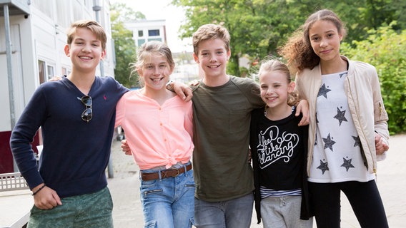 Luke Matt Röntgen, Marleen Quentin, Ruben Storck, Emilia Flint und Emma Roth © NDR Foto: Claudia Timmann