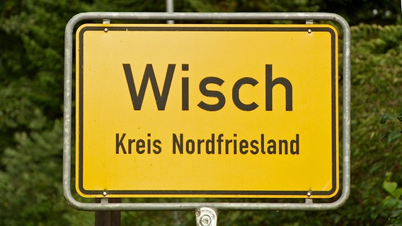 Das Ortsschild von Wisch im Kreis Nordfriesland. © SH Magazin / NDR 