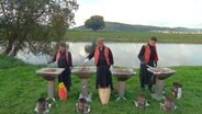 Für viele Menschen ist Grillen eine Leidenschaft. © NDR/AZ MEDIA TV GmbH 