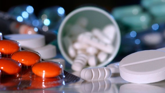 Verschiedene Tabletten © COLOURBOX Foto: -