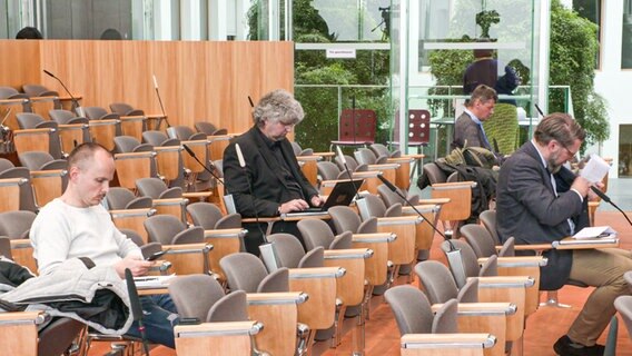 Im Saal der Bundespressekonferenz. © NDR 
