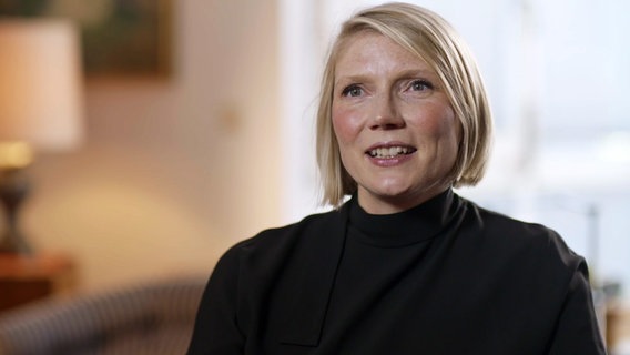 Cathryn Clüver-Ashbrook, Politologin © NDR 