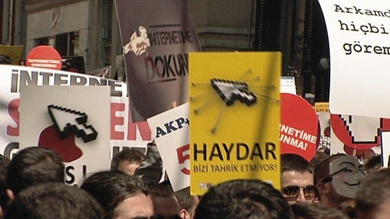 Türken demonstrieren gegen Pläne der Regierung © NDR 
