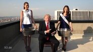 Trump bei der Ice-Bucket-Challenge  