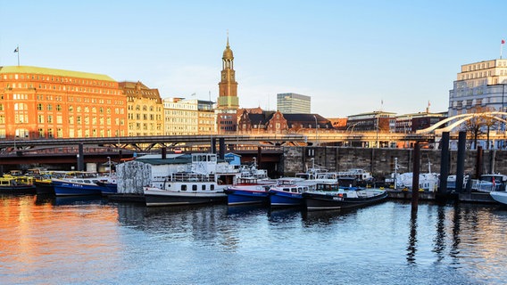 Der Binnenhafen in Hamburg © Eduard Valentin Foto: Eduard Valentin