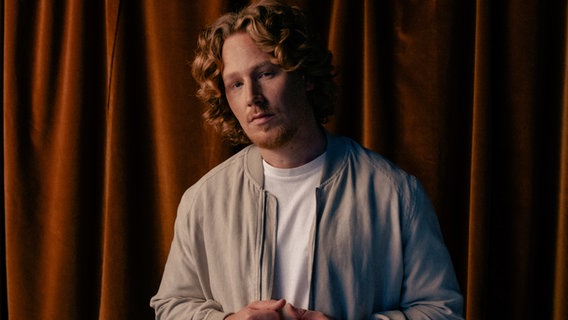 Michael Schulte im Porträt © Leonard Müller-Klönne for MightKillya 
