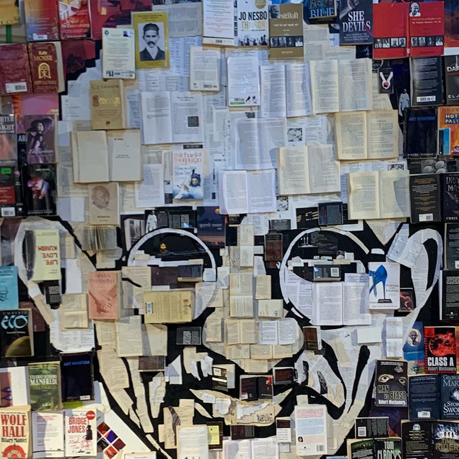 Kunstobjekt mit Gandhi aus Papier © NDR Foto: Udo Schmidt