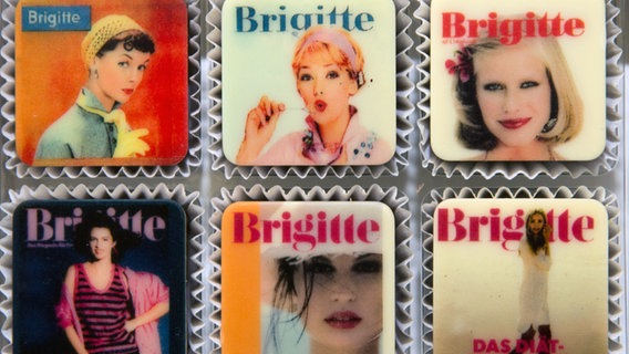 Pralinen mit "Brigitte"-Covern © dpa-Bildfunk 