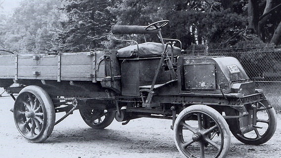 Der erste Büssing-Lastwagen 1903. © Heinrich-Büssing-Haus, Nordsteimke/ MAN 