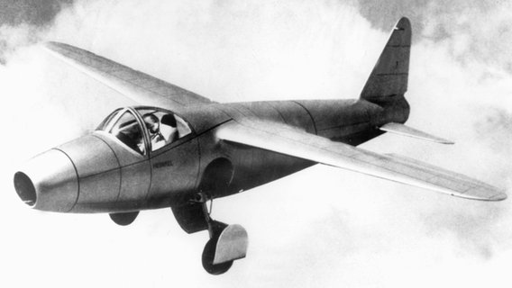 Die "He 178", das erste Düsenflugzeug der Welt. © dpa - Bildarchiv Foto: dpa