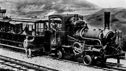 Dampflokomotive aus dem 19. Jahrhundert. © dpa - report Foto: Votava