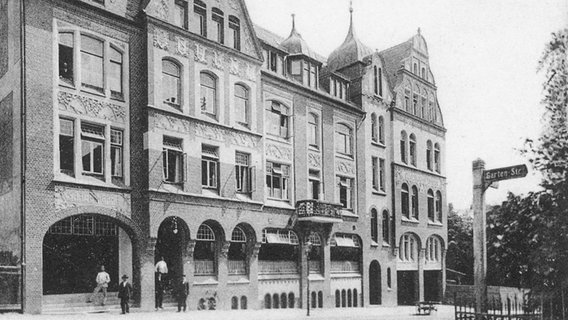 Blick auf das Gewerkschaftshaus in der Legienstraße in Kiel im Jahr 1910. © Landeshauptstadt Kiel Foto: Thormann , Johann