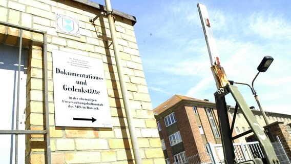 Das Gebäude der Staatssicherheit in Rostock, heute Gedenkstätte © NDR 