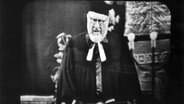 Der Landesrabbiner von Deutschland, Isaak Emil Lichtigfeld, spricht bei der Einweihung der Hamburger Synagoge am 4. September 1960. © dpa - Report Foto: Uwe Marek