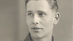 Zeitzeuge Ralph Brauer als Soldat, 25.03.1945 © privat 