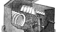 Historische Zeichnung einer mechanischen mit einer Handkurbel angetriebenene Spülmaschine, um 1880. © picture alliance / imageBROKER | H.-D. Falkenstein 