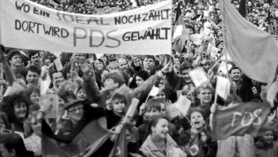 Wahlkampf in Rostock 1990. © Roland Hartig Foto: Roland Hartig