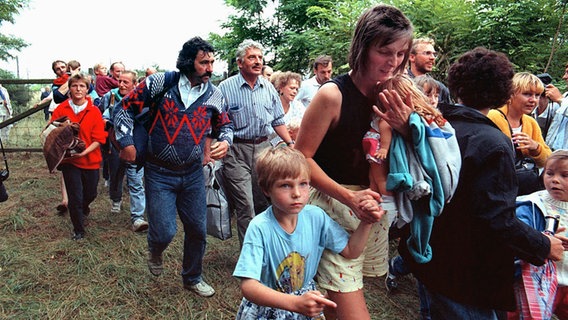 Massenflucht von DDR-Bürgern nach Österreich © dpa Foto: Votava