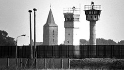 Blick auf die innerdeutsche Grenze bei Oebisfelde © Jürgen Ritter Foto: Jürgen Ritter