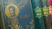 Historische Ausgaben von Büchern von Heinrich von Kleist im Kleist-Museums in Frankfurt (Oder), Aufnahme von 2013 © picture alliance / dpa Foto: Patrick Pleul