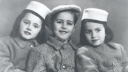 Sergio de Simone mit seinen Cousinen Tatjana und Andra an Sergios sechstem Geburtstag, 29.11.1943. © Archiv KZ-Gedenkstätte Neuengamme, Sammlung Günther Schwarberg 