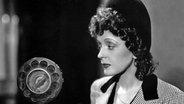 Edith Piaf 1946 © picture alliance / COLLECTION CHRISTOPHEL /  Societe Universelle de Films / Une Production d Eugene Tus 