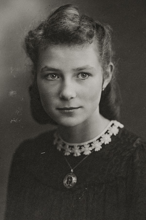 Irmgard Eiben, geborene Bodenstab, aus Wilhelmshaven am Tag ihrer Konfirmation 1939. © Privat 