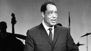 Der US-amerikanische Jazzmusiker Duke Ellington © picture alliance / Everett Collection 