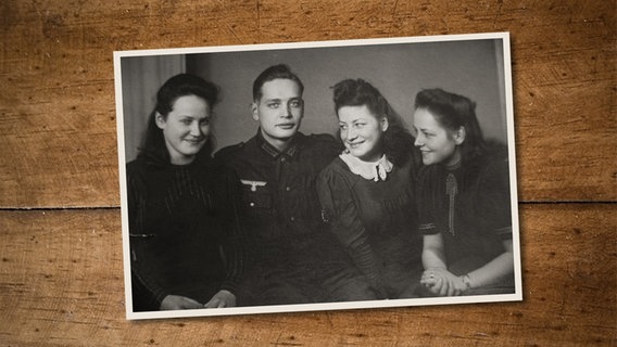 Ingeborg Illing, geborene Schröder, mit ihren Geschwistern 1944. © Privat 