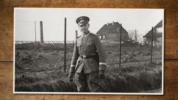 Dieter Klüver aus Eckernförde als junger Mann während seiner Militärausbildung. © privat 