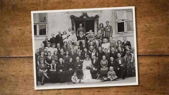 Familienfoto von Heinz Möller von der Hochzeit seiner Schwester. © privat 