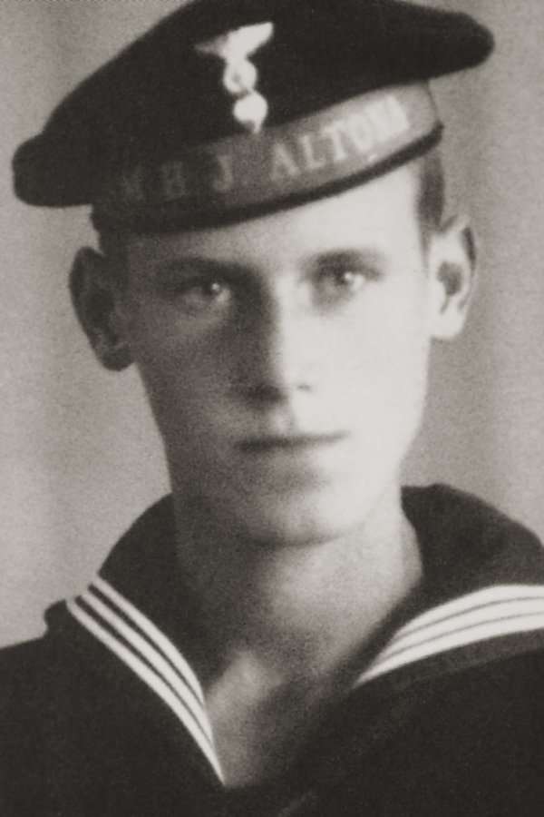 Der Hamburger Wilhelm Simonsohn als Mitglied der Marine-Hitlerjugend. © Privat 