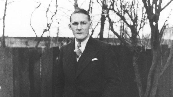 Heinrich Wöhlk mit Brille im Jahr 1936- © Wöhlk Contactlinsen GmbH 