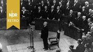 Adolf Schärf wird im Alten Sitzungssaal des Wiener Parlaments als neuer Bundespräsident vereidigt, 24.05.1957. © IMAGO/ZUMA/Keystone 