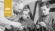 Junge Männer während ihres 12-Wochen-Lehrgangs zum Hochseefischer in Bremerhaven, April 1957. © NDR Archiv Screenshot 