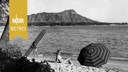 Waikiki Beach, Hawaii, USA, 1950er Jahre. © IMAGO / Cola Images 