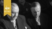 Heinrich Hellwege und Theodor Oberlander auf der Kundgebungsveranstaltung der Regierungskoalition zu den Pariser Verträgen in Hamburg, 16.02.1955. © NDR Archiv Screenshot 