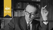 Der Schriftsteller Walter Mehring am Schreibtisch. © IMAGO IMAGES / piemags 