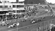 Formel 1: Start zum "Großen Preis von Europa" am 07.10.1984 auf dem Nürburgring. © picture-alliance / dpa 